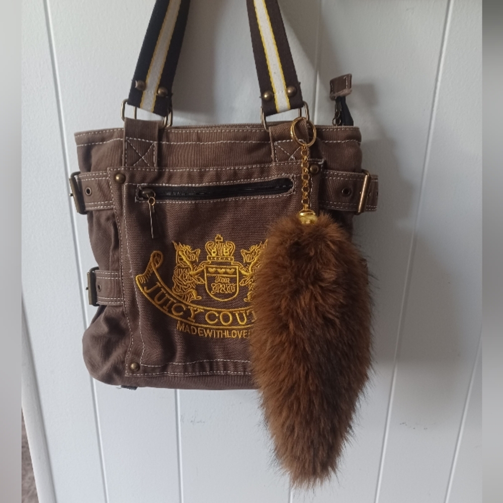 Large Fuzzy Bag Charm - Picture 4 of 6